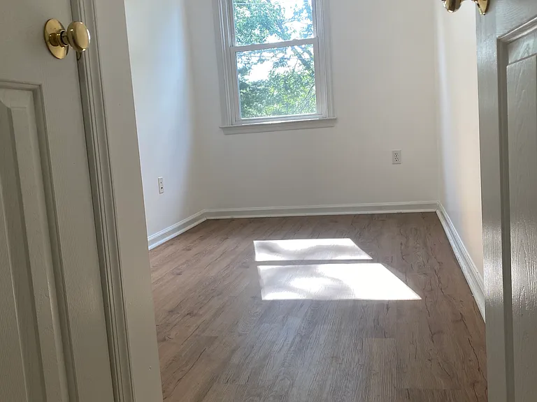 1908 S Delaware St — Photo 5