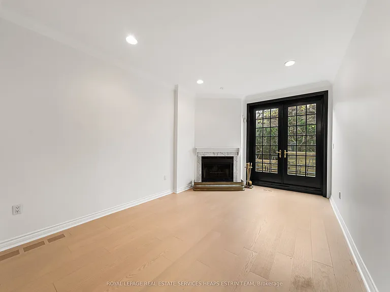 10 Gibson Ave — Photo 9