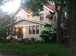 1384 Raymond Ave, Saint Paul, MN 55108