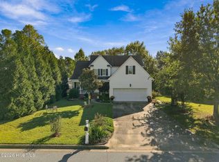2427 Westminster Dr, Winterville, NC 28590