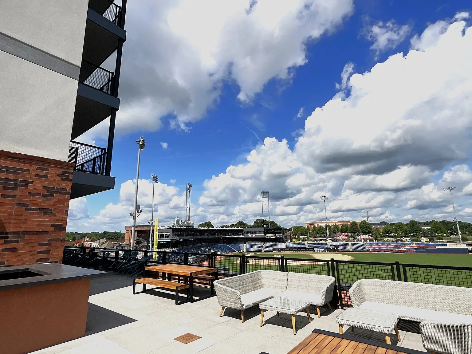 Stadium Lofts — Photo 3