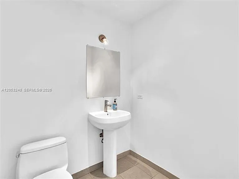 3301 NE 1st Ave #CU-H2706 — Photo 9
