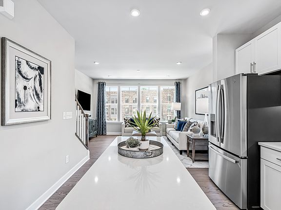 Clarendon 4-Story with Terrace