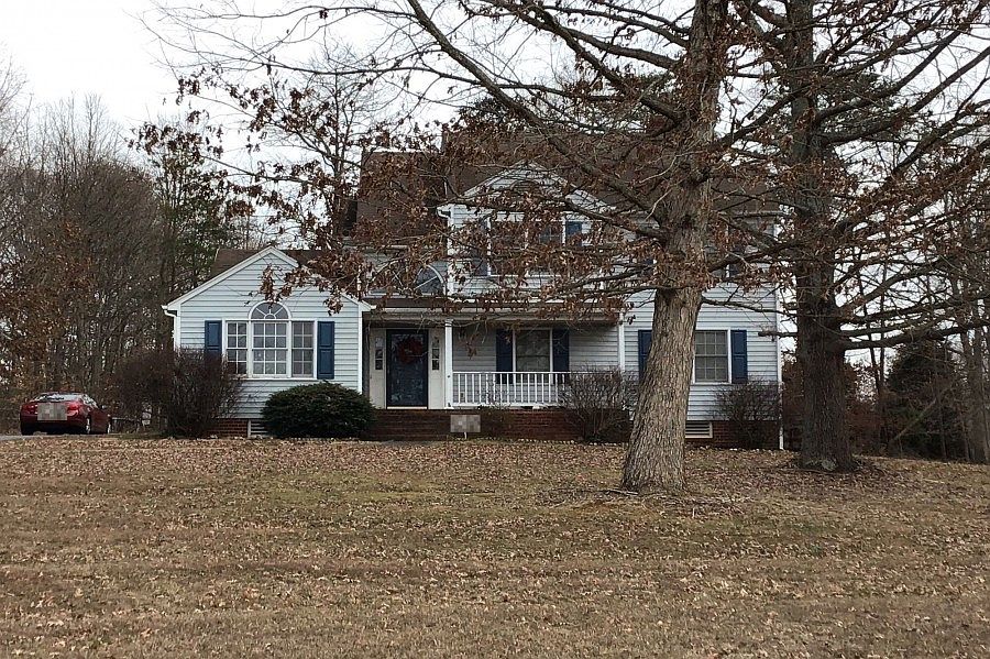 1st image of 123 Fernridge Ct
