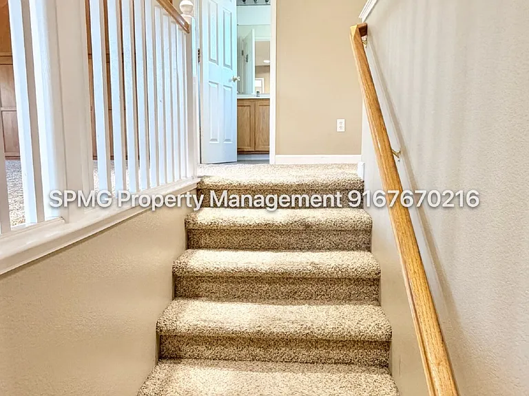 609 Granada Pass Dr — Photo 21