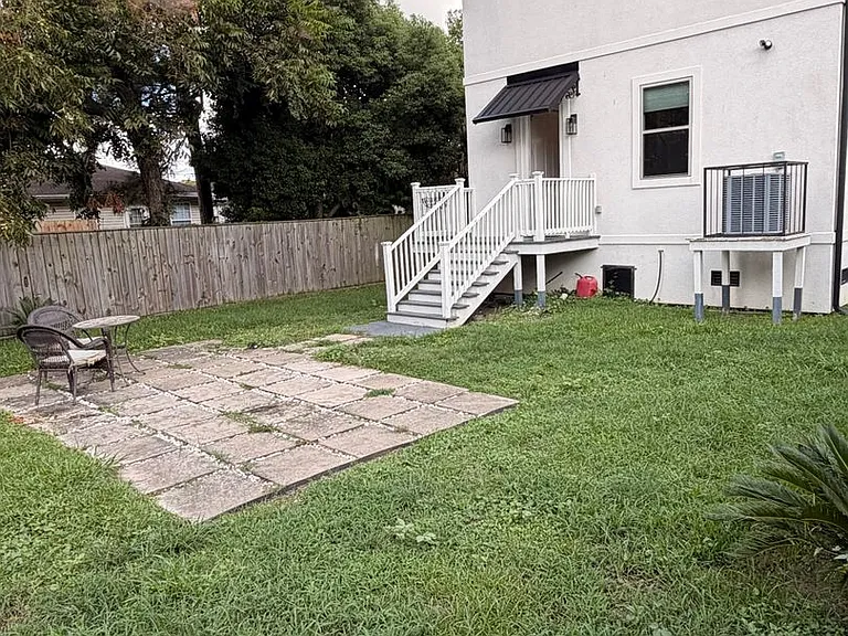 2708 Burns St — Photo 28
