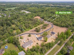 3 Gady Pines Dr, Adrian, MI 49221
