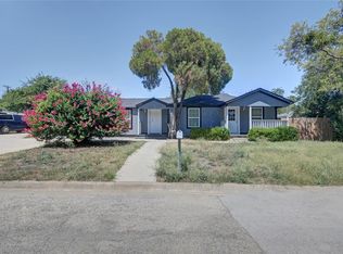 726 Kimbrough St, White Settlement, TX 76108