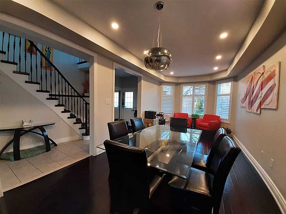 3rd image of 2396 Oakhaven Dr