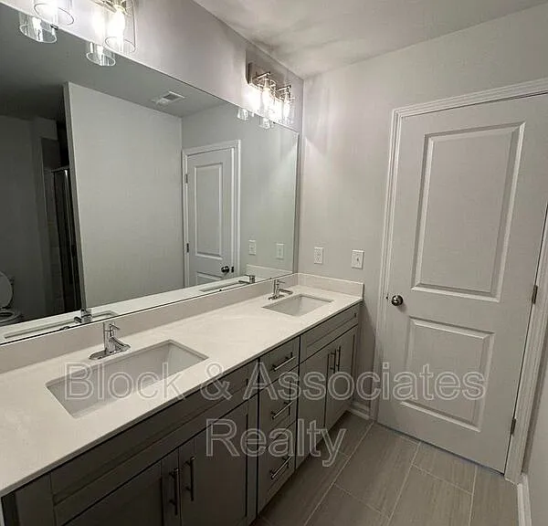 608 Gimari Dr — Photo 22