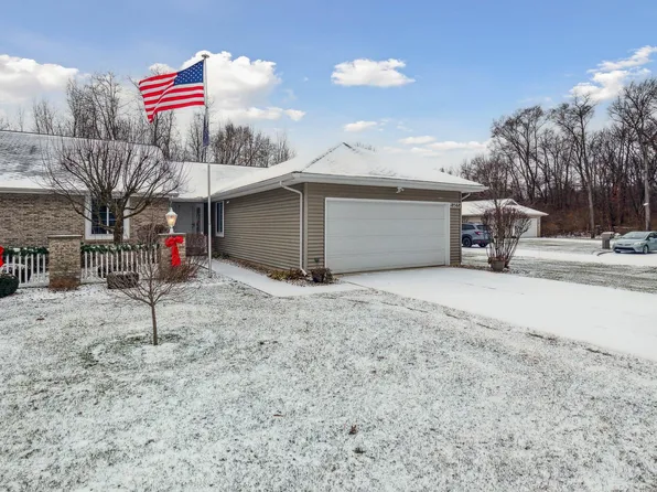 18568 Garwood Ct, South Bend, IN 46637