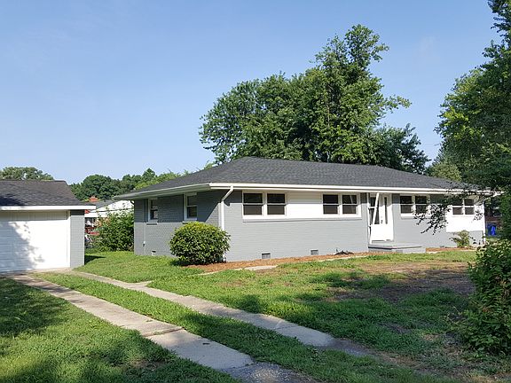 2nd image of 17473 Warwick Blvd