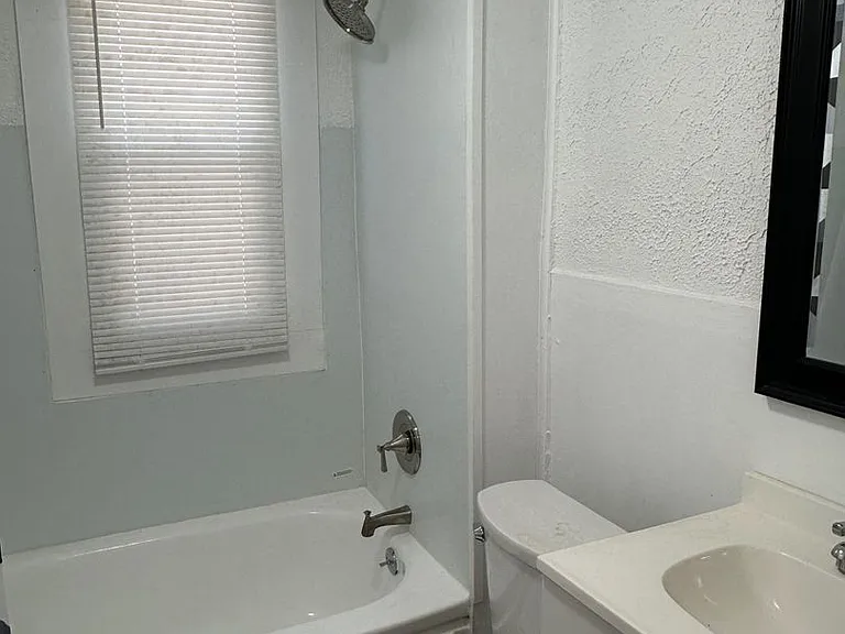5700 Luther Ave — Photo 26