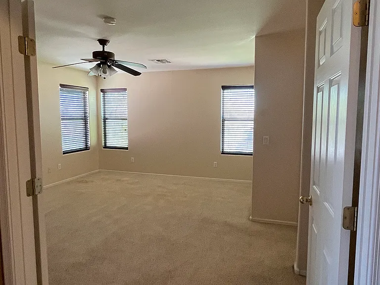 17743 W Hearn Rd — Photo 10