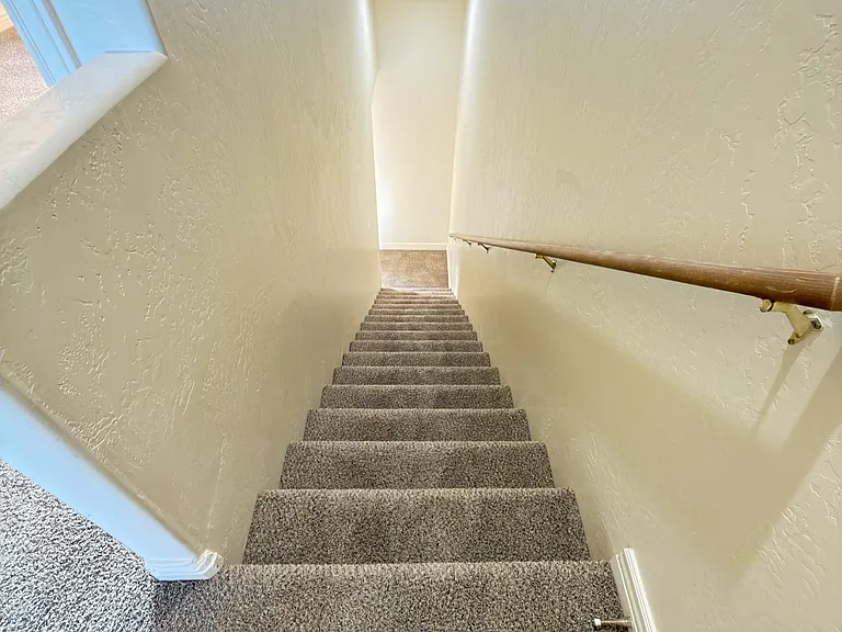 1230 E Jen Dr — Photo 11