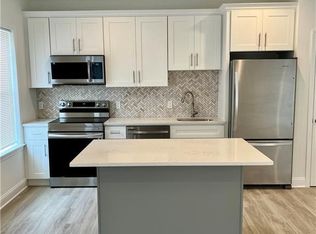 93 Boston Post Rd #A, Milford, CT 06460