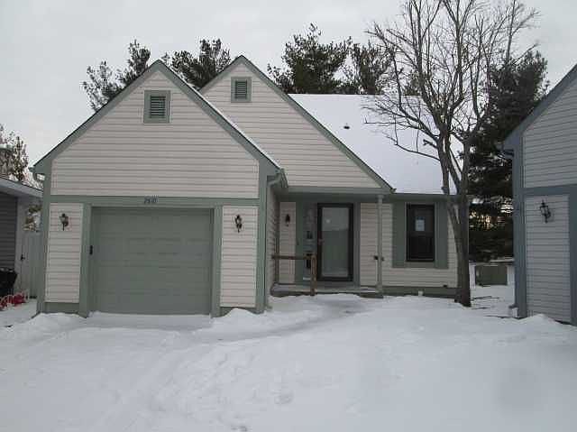 1st image of 2810 W Saddle Barn Dr