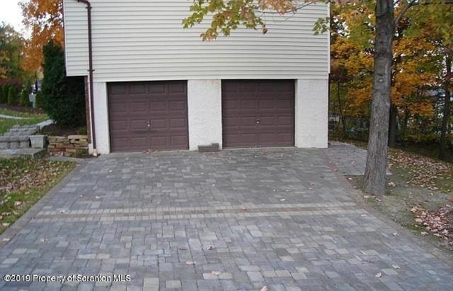1st image of 18 Fawnwood Dr