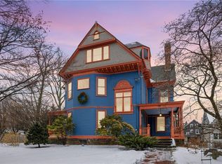 35 Larch St, Providence, RI 02906