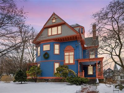 35 Larch St, Providence, RI, 02906