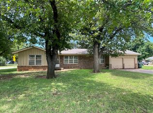 430 Benton Rd, Edmond, OK 73034