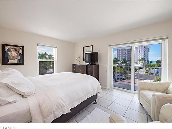 4th image of 2850 Gulf Shore Blvd N APT 303