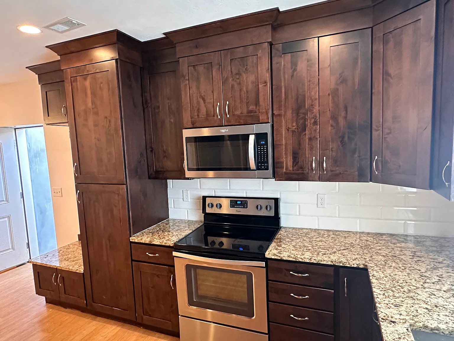 2 bed, 1200 sqft, $1,400 — Photo 3