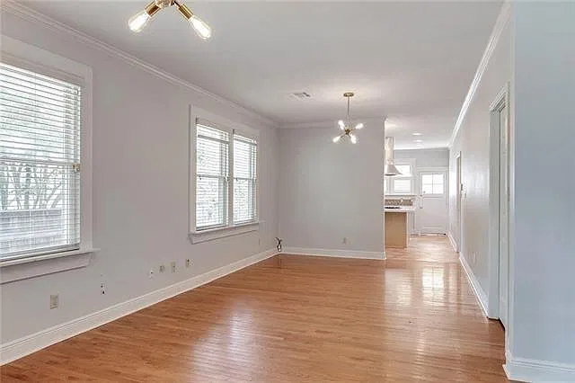 3 bed, 2.0 bath, 1360 sqft, $2,500 — Photo 4