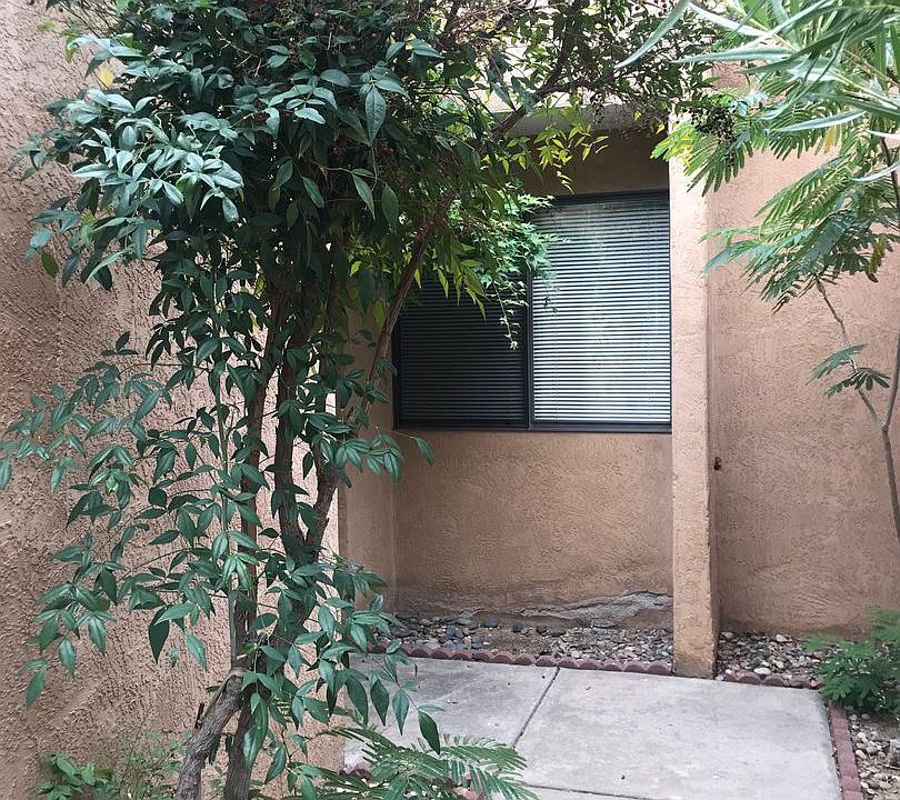 1st image of 1547 Donette Pl NE