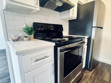 Stonebrook Apartments