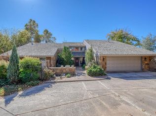 12 Rustic Hills St, Norman, OK 73072