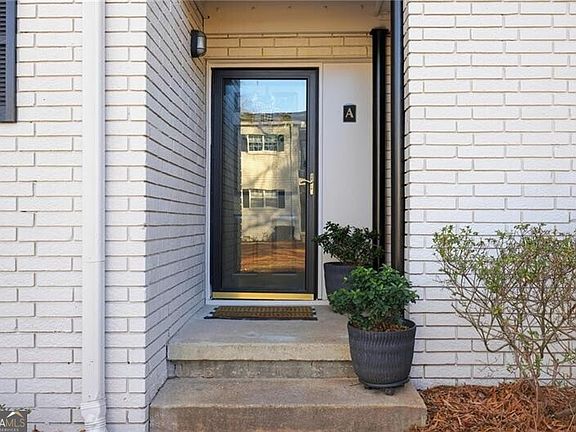 2nd image of 311 Peachtree Hills Ave NE APT 4A