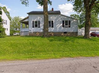 80 Egbert Rd, Bedford, OH 44146