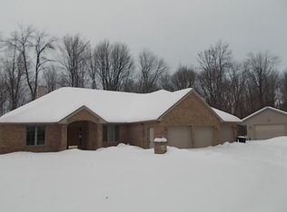 1614 Marley St, Green Bay, WI 54313