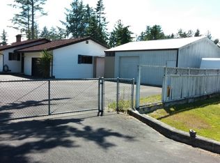 403 W Pacific Ave, Westport, WA 98595