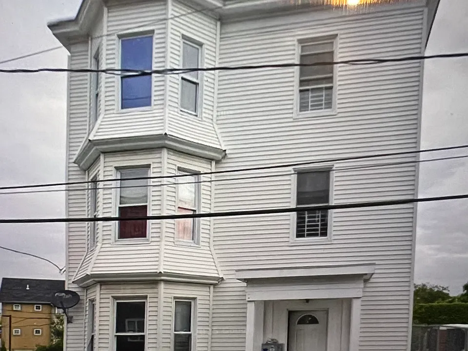 81 Sagamore St #1