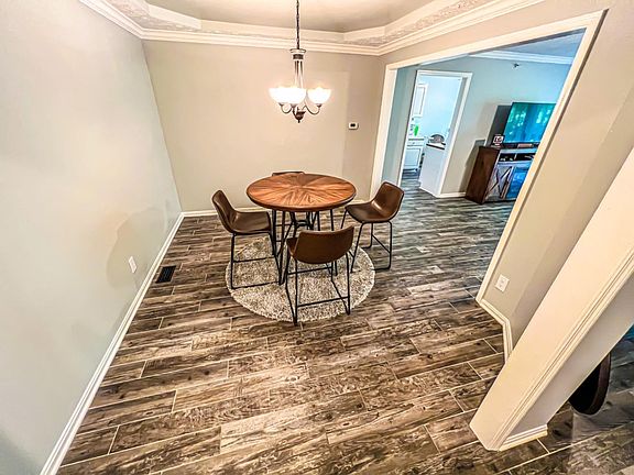 3rd image of 4921 N Arbor Woods Ct APT 108