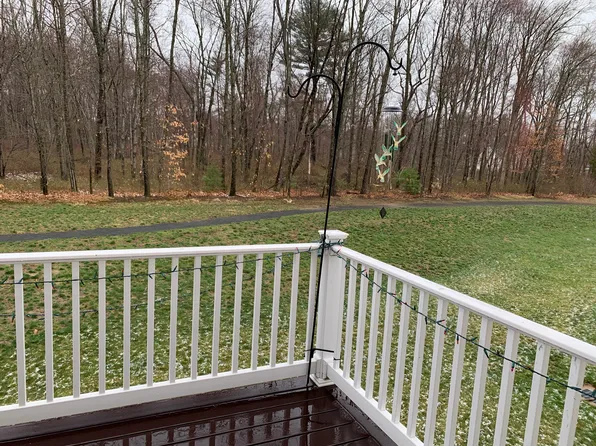 (undisclosed Address), South Windsor, CT 06074