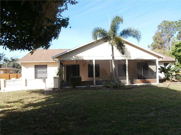 3rd image of 2465 SW Cooper Ln