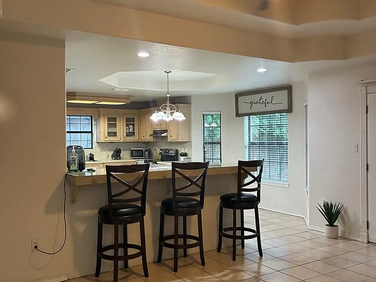 184 Star Ave #7 — Photo 6
