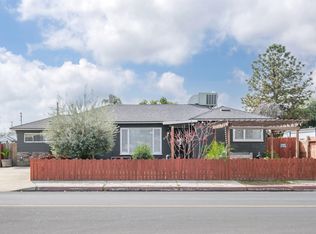 990 E El Monte Way, Dinuba, CA 93618