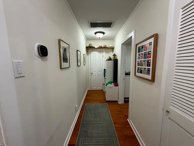 Edenhurst Ave. 3730 -Rentals — Photo 20