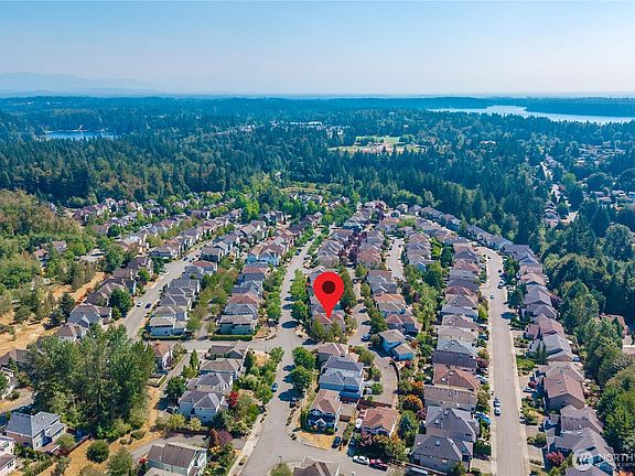 4th image of 16901 Woodside Drive SE