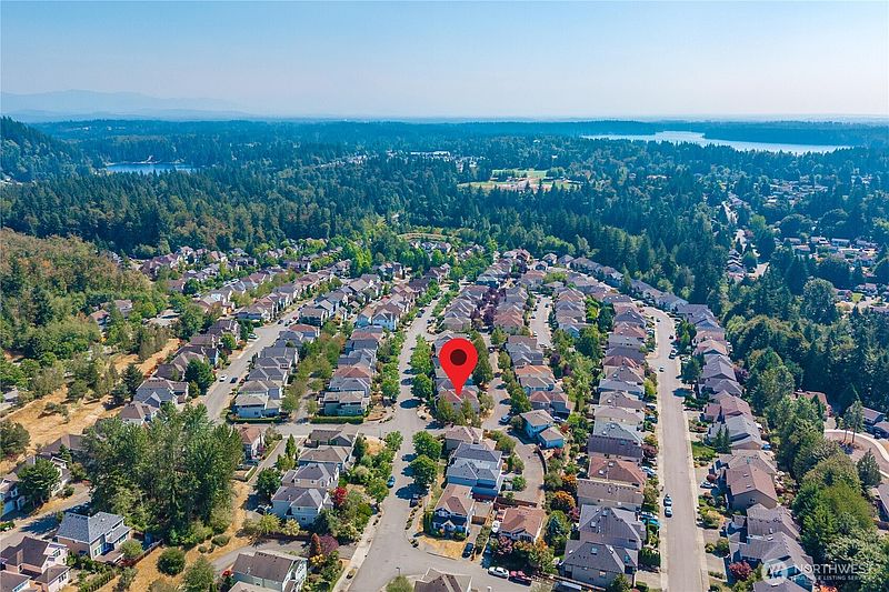 4th image of 16901 Woodside Drive SE