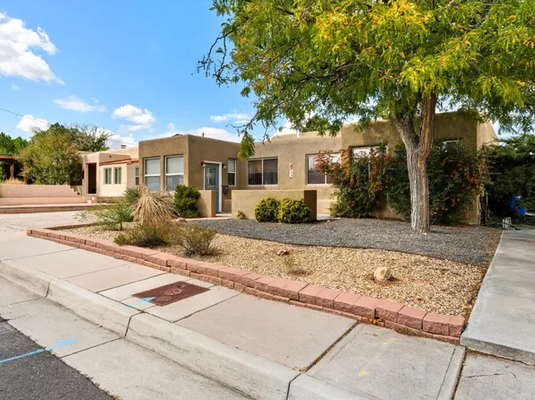 1017 Jefferson St SE, Albuquerque, NM 87108