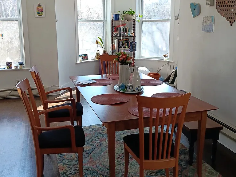 856 W George St #2 — Photo 4