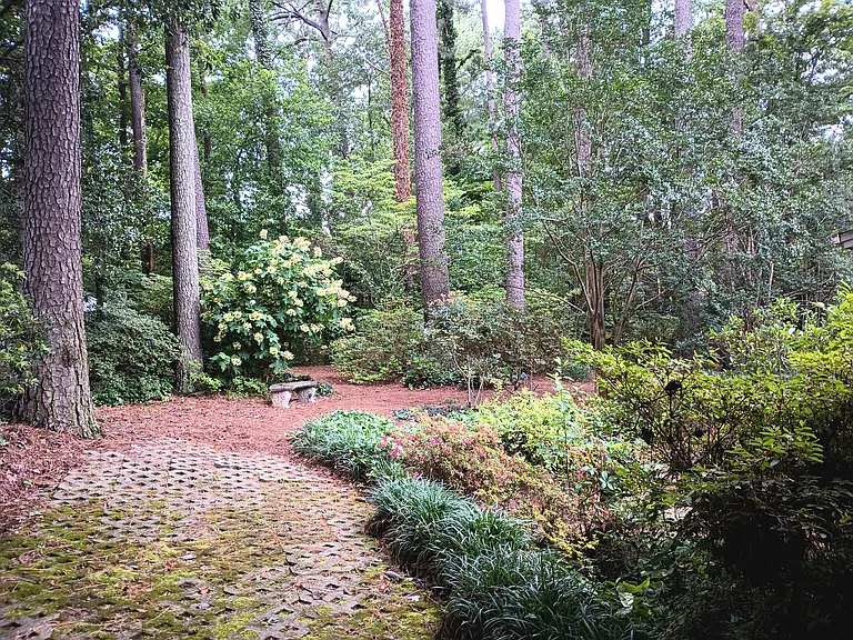 1202 Brookgreen Dr — Photo 25