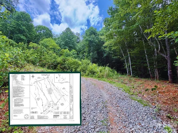 289 Champagne Rdg, Lake Lure, NC 28746