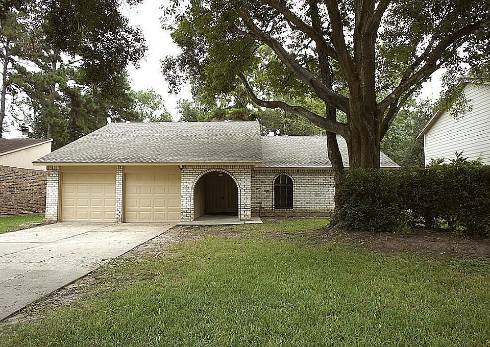 1st image of 3218 Sycamore Springs Dr