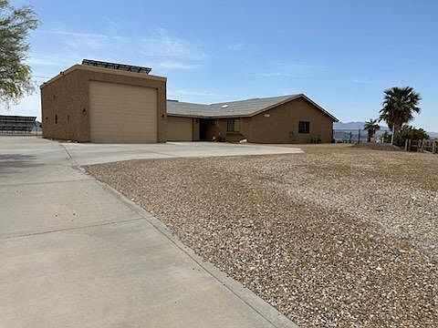 2nd image of 2404 Barranca Dr
